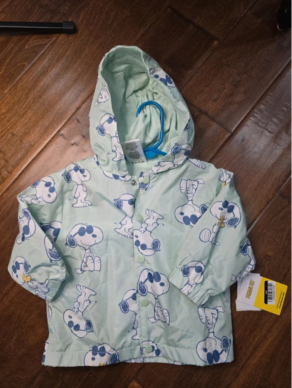 12m brand new snoopy, windbreaker, item 296G1